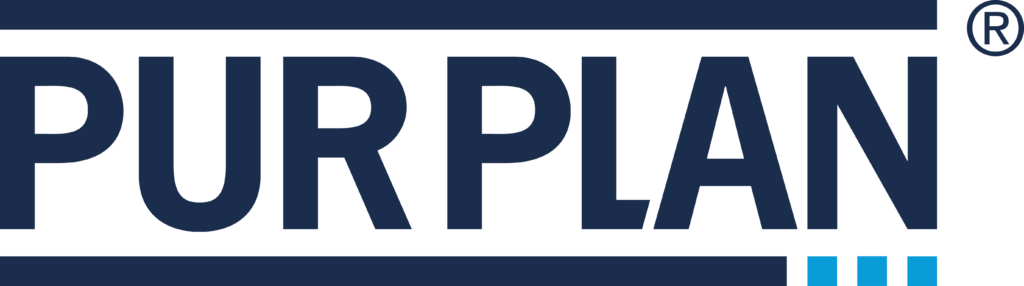 Logo mit dem Schriftzug "PUR PLAN" in dunklem Blau, drei hellblaue Linien darunter, modern und seriös.
